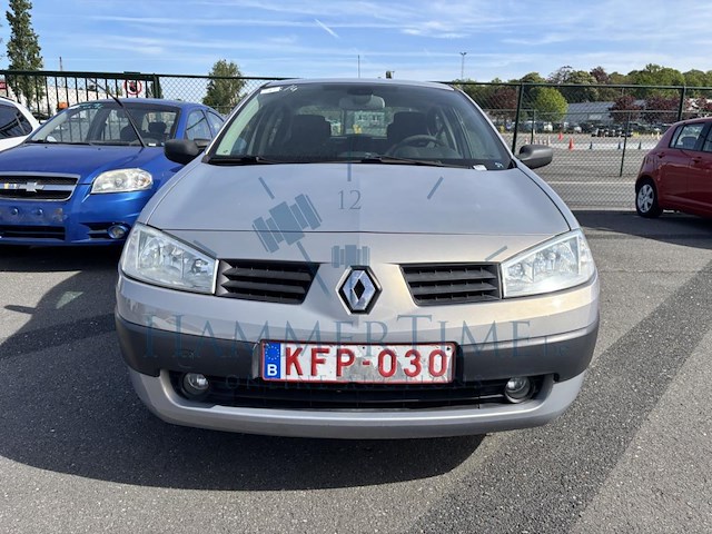 Renault megane sedan (1 4i), 2004 - afbeelding 12 van  37