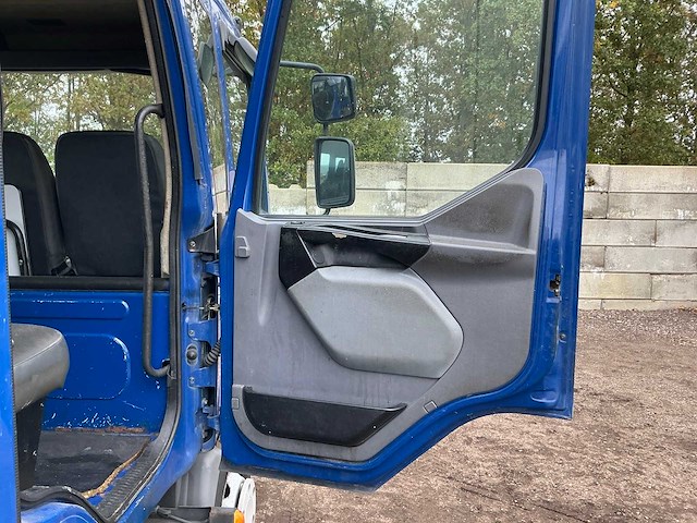 Renault midlum 180 dci vrachtwagen - afbeelding 36 van  74