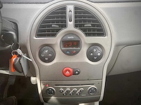Renault modus 1.4-16v priv.luxe 11-rn-hg - afbeelding 2 van  11