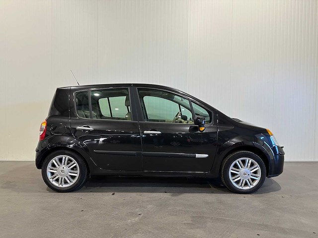 Renault modus 1.6-16v initiale automaat 14-sp-gk - afbeelding 20 van  23