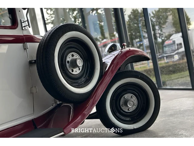 Renault monaquatre 1930 - oldtimer, dm-89-87 - afbeelding 9 van  49