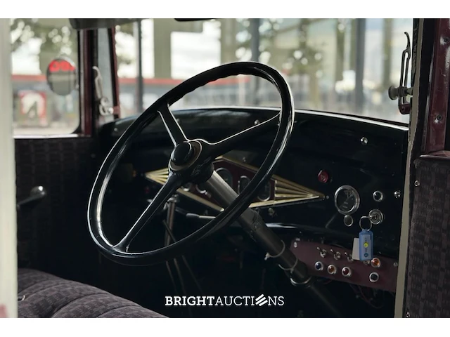 Renault monaquatre 1930 - oldtimer, dm-89-87 - afbeelding 25 van  49