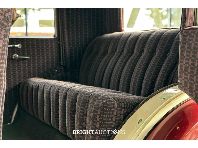 Renault monaquatre 1930 - oldtimer, dm-89-87 - afbeelding 31 van  49