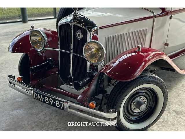 Renault monaquatre 1930 - oldtimer, dm-89-87 - afbeelding 45 van  49