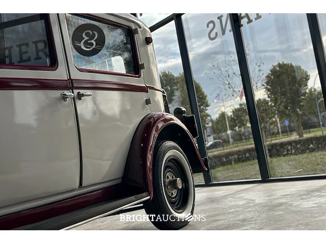 Renault monaquatre 1930 - oldtimer, dm-89-87 - afbeelding 46 van  49