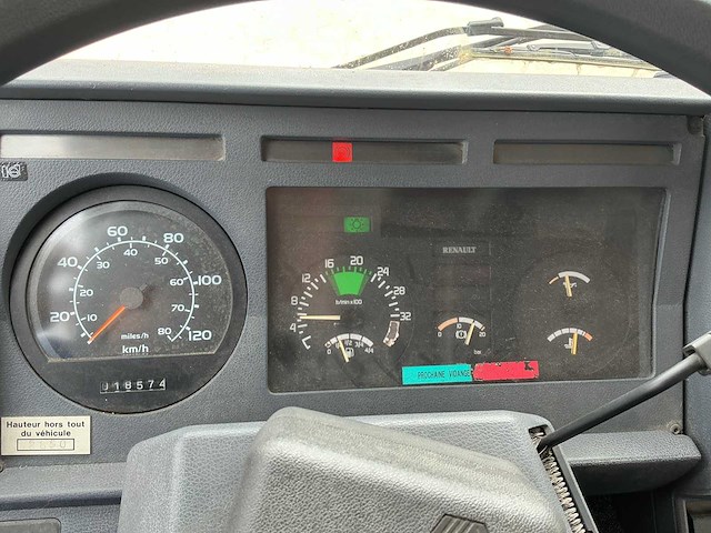 Renault s160 midliner brandweerwagen - afbeelding 6 van  15