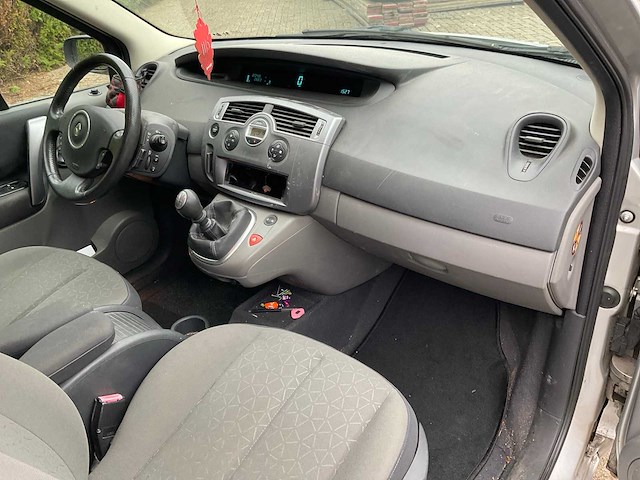 Renault scénic 05-zf-zf - afbeelding 3 van  31