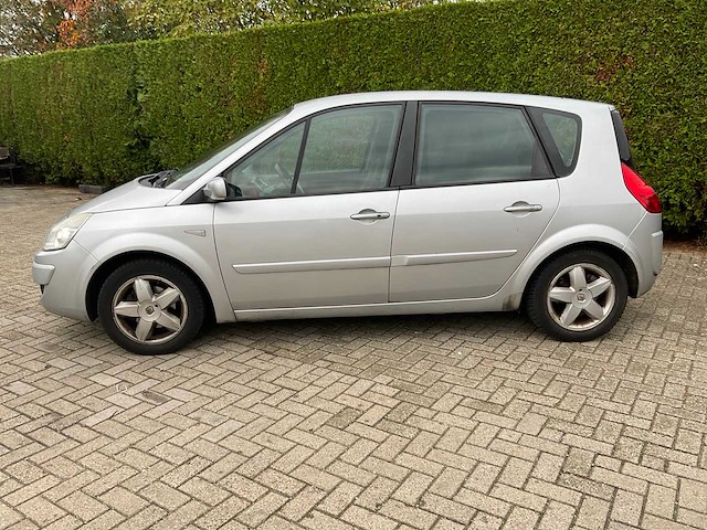Renault scénic 05-zf-zf - afbeelding 22 van  31