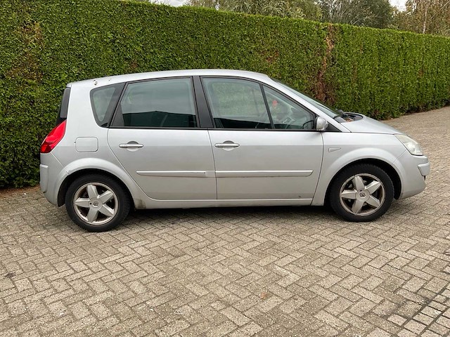 Renault scénic 05-zf-zf - afbeelding 26 van  31