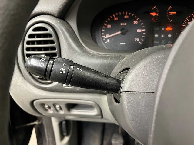 Renault scénic 1.4-16v air 95pk 2001 (origineel-nl), 42-hh-gz - afbeelding 4 van  9
