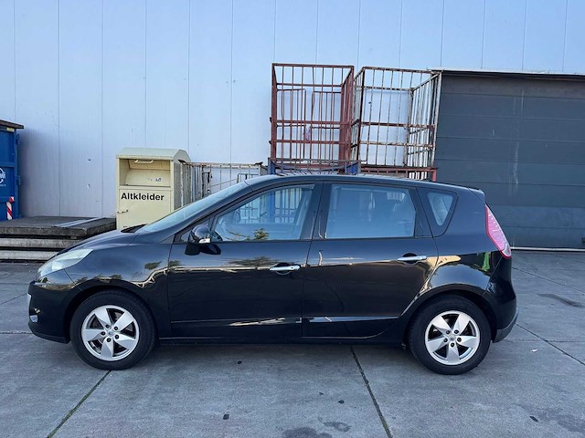 Renault scénic 1.4 tce dynamique 67-kdl-7 - afbeelding 3 van  4