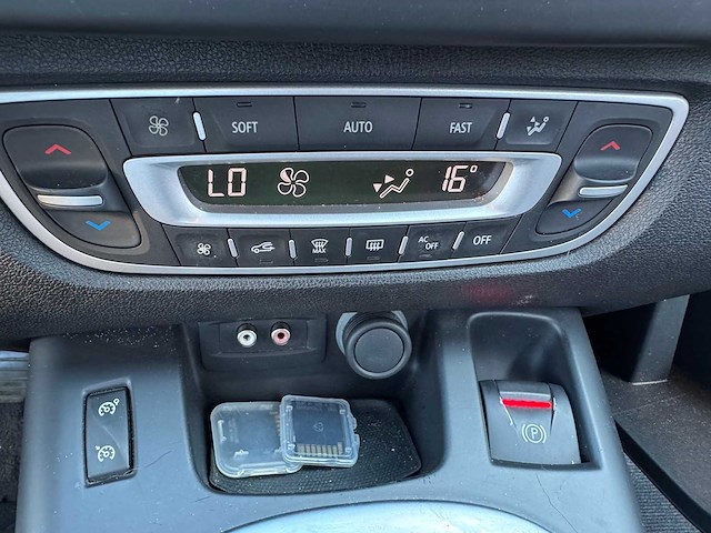 Renault scénic 1.4 tce dynamique 67-kdl-7 - afbeelding 20 van  30