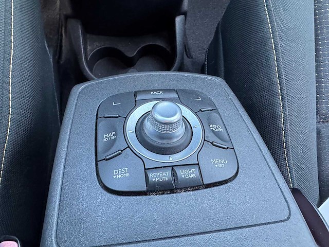 Renault scénic 1.4 tce dynamique 67-kdl-7 - afbeelding 22 van  30