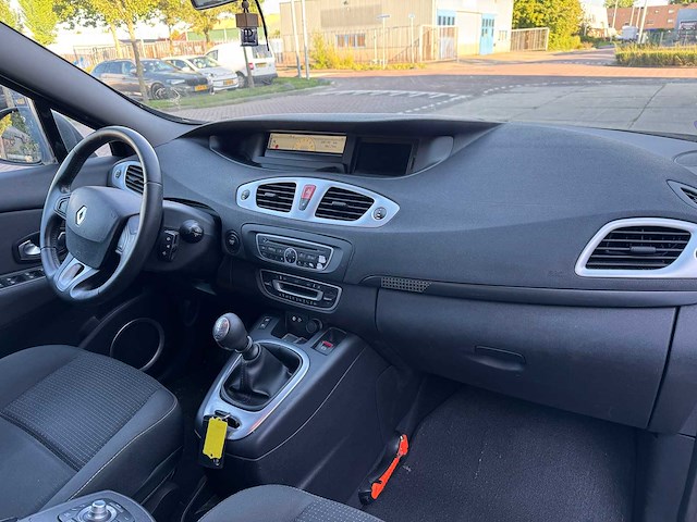Renault scénic 1.4 tce dynamique 67-kdl-7 - afbeelding 30 van  30