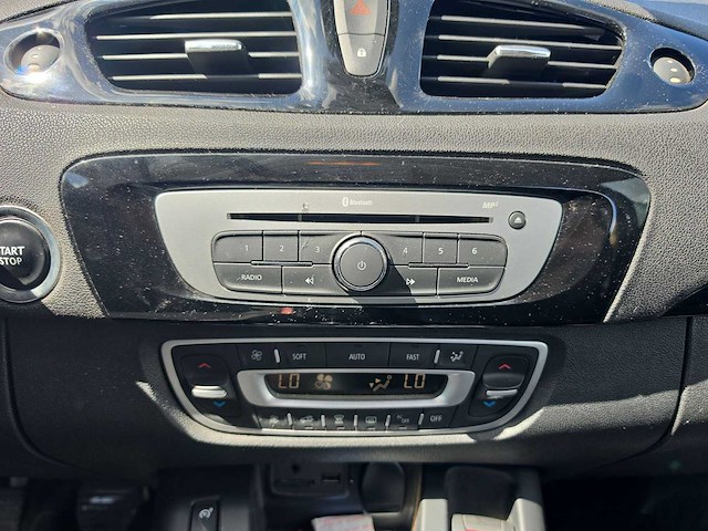 Renault scénic 1.5 dci bose 2014 | 4-xzn-61 - afbeelding 14 van  29
