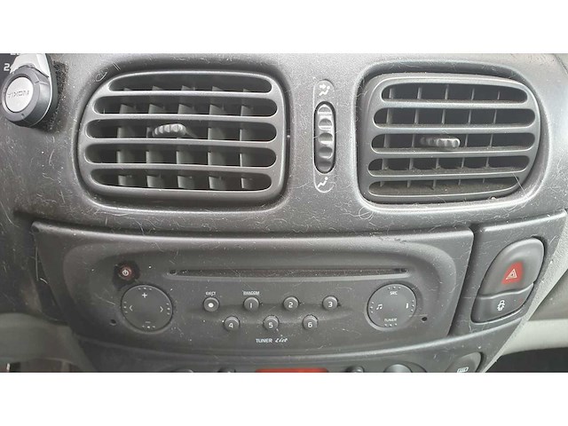 Renault scénic 1.6 16v authentique, 61-jk-kr - afbeelding 1 van  1