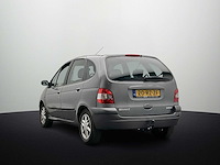 Renault scénic 1.6-16v dynamique 2002 | 20-rz-zf - afbeelding 8 van  12