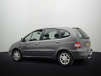 Renault scénic 1.6-16v dynamique 2002 | 20-rz-zf - afbeelding 11 van  12