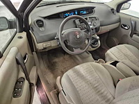 Renault scénic 1.6-16v expression comfort 2005 | 31-rz-xz - afbeelding 19 van  22