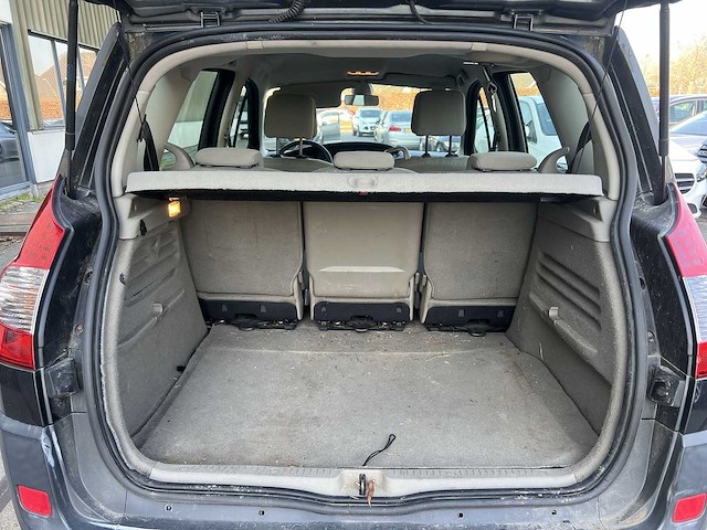 Renault scénic 1.6-16v expression comfort 2005 | 31-rz-xz - afbeelding 7 van  14