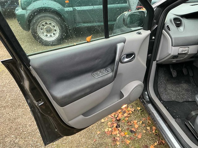 Renault scénic 1.6-16v tech line - afbeelding 4 van  21