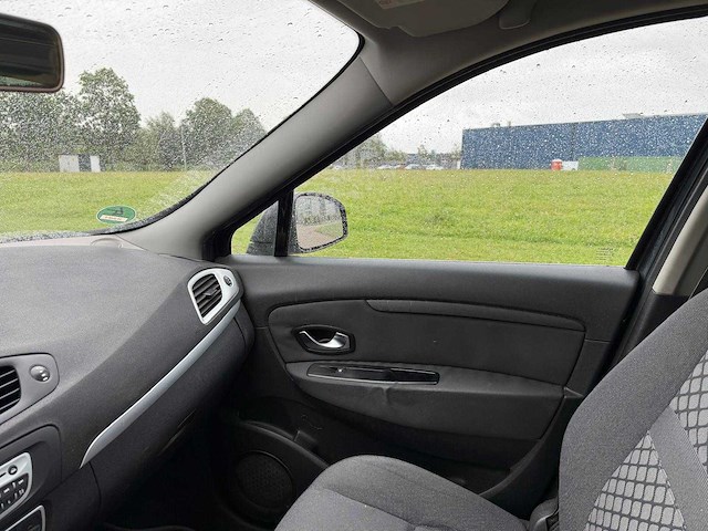 Renault scénic 1.6 celsium, 26-njb-5 - afbeelding 7 van  13