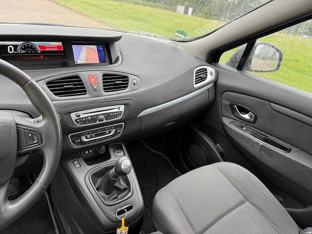 Renault scénic 1.6 celsium, 26-njb-5 - afbeelding 12 van  13