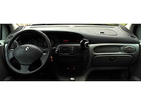 Renault scénic 1.8-16v air 2003 - afbeelding 2 van  18