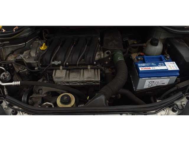 Renault scénic 1.8-16v air 2003 - afbeelding 9 van  18