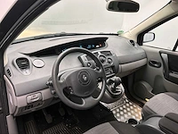 Renault scénic 2.0-16v authentique comfort 2004 | 10-pr-fs - afbeelding 15 van  49
