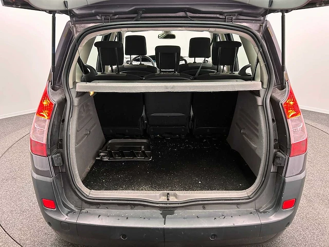 Renault scénic 2.0-16v authentique comfort 2004 | 10-pr-fs - afbeelding 21 van  49