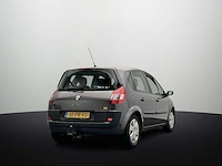 Renault scénic 2.0-16v authentique comfort 2004 | 10-pr-fs - afbeelding 34 van  46