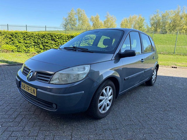 Renault scénic 2.0 16v business line, 68-tf-ln - afbeelding 1 van  19