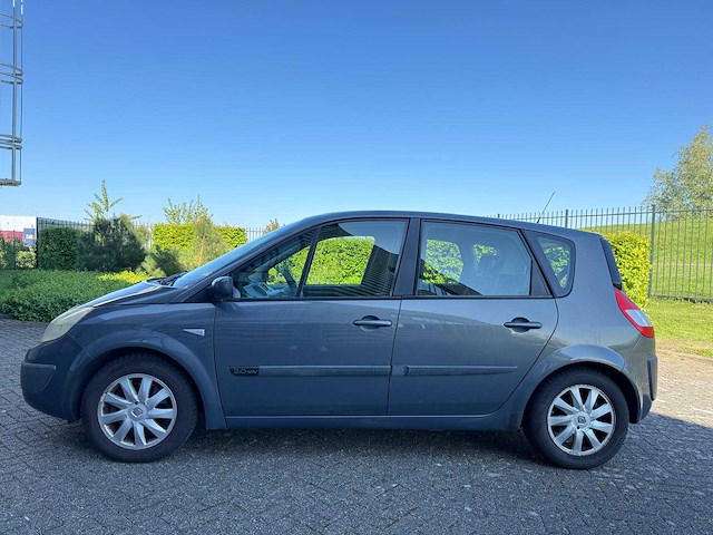 Renault scénic 2.0 16v business line, 68-tf-ln - afbeelding 16 van  19
