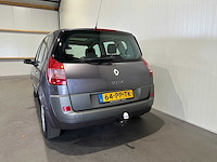Renault scénic 2.0-16v dynam.comf. 64-pp-tk - afbeelding 9 van  13