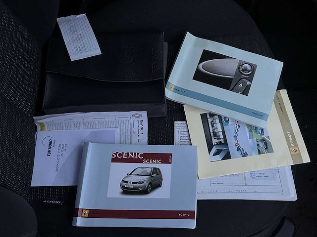 Renault scénic 2.0-16v dynamique 2007 | 21-xj-tj - afbeelding 21 van  28