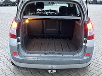 Renault scénic 2.0-16v dynamique 2007 | 21-xj-tj - afbeelding 14 van  28