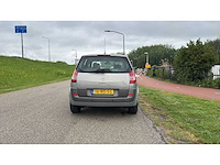 Renault scénic 2.0-16v dynamique luxe | 16-ns-sg i - afbeelding 13 van  13