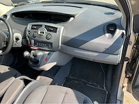 Renault scénic 2.0-16v tech line 86-ts-xs - afbeelding 2 van  23