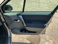 Renault scénic 2.0-16v tech line 86-ts-xs - afbeelding 5 van  23