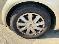 Renault scénic 2.0-16v tech line 86-ts-xs - afbeelding 8 van  23