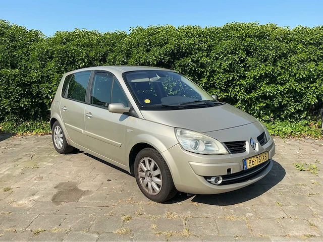 Renault scénic 2.0-16v tech line 86-ts-xs - afbeelding 1 van  21