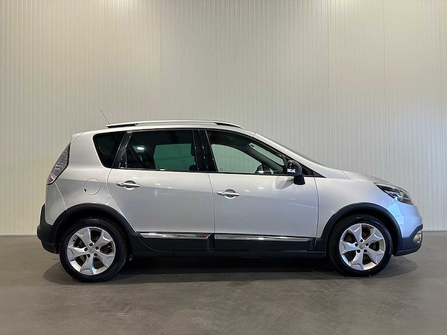 Renault scénic xmod 1.5 dci bose kv-924-x - afbeelding 4 van  5