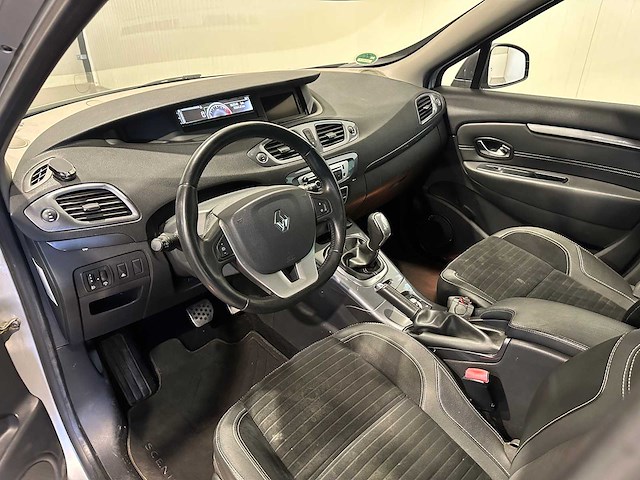 Renault scénic xmod 1.5 dci bose kv-924-x - afbeelding 21 van  21