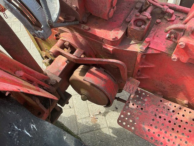 Renault super 2d oldtimer tractor - afbeelding 7 van  17