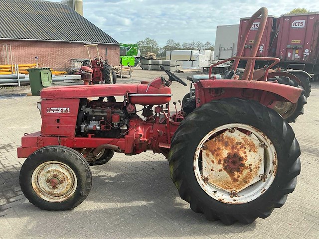 Renault super 2d oldtimer tractor - afbeelding 16 van  17
