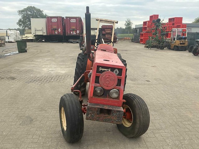 Renault super 5 oldtimer tractor - afbeelding 12 van  19