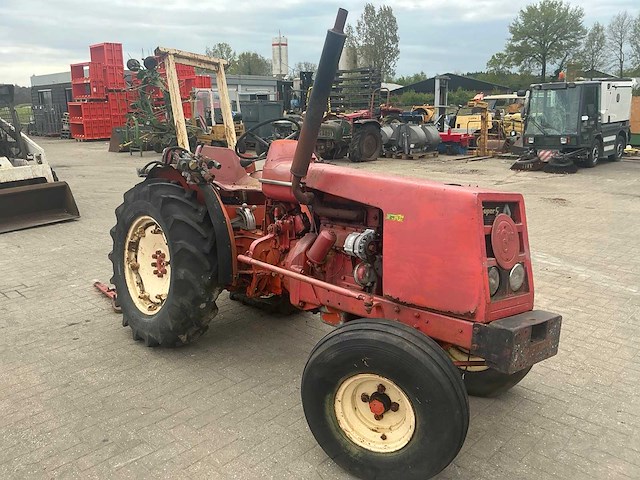Renault super 5 oldtimer tractor - afbeelding 13 van  19