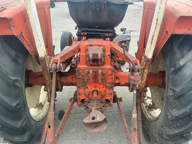 Renault super 53/88 oldtimer tractor - afbeelding 5 van  18