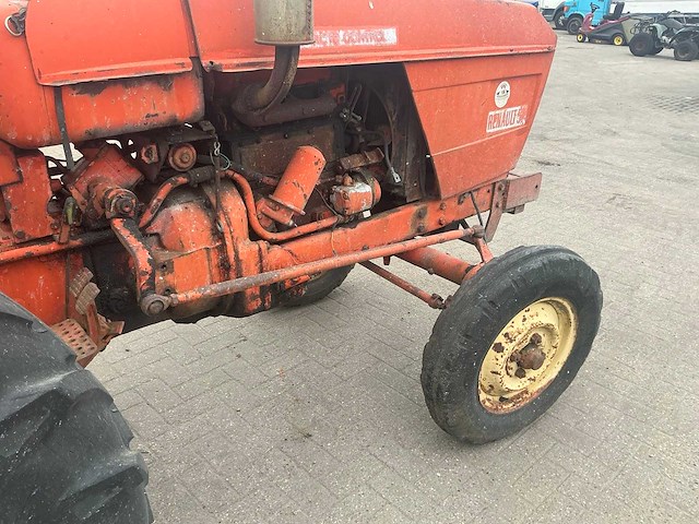 Renault super 53/88 oldtimer tractor - afbeelding 7 van  18